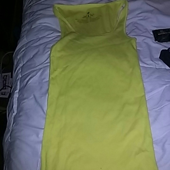 Tank top - Picture 2 of 3