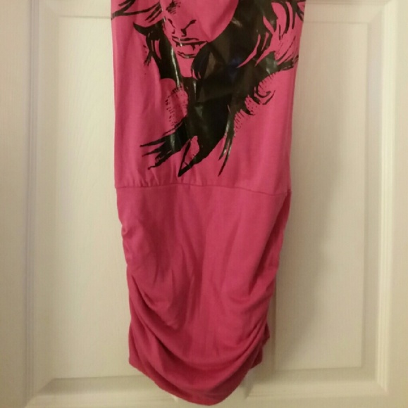 Pink fitting dress - Picture 2 of 2