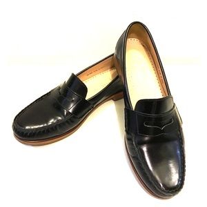 SALE! Cole Haan womens black loafer | slip on