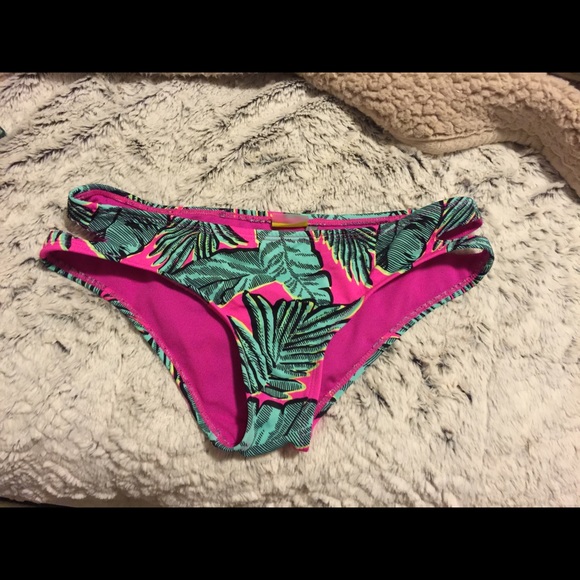Pacsun La Hearts bikini bottoms