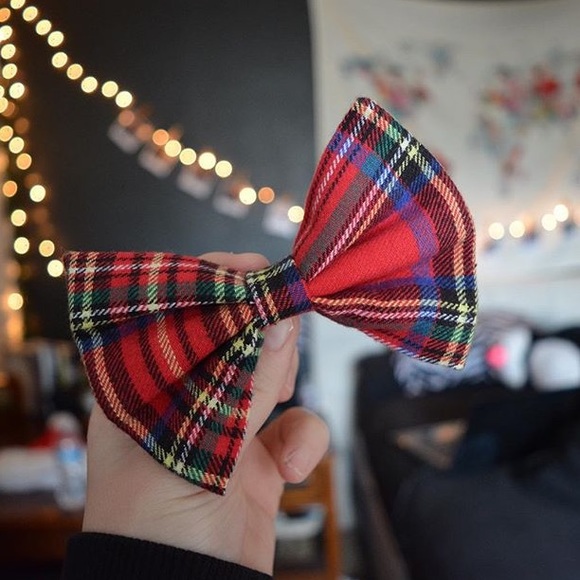 Flannel bow