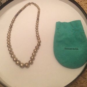 Tiffany graduated beads necklace