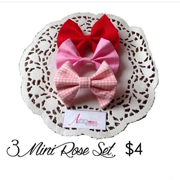 3 mini bows