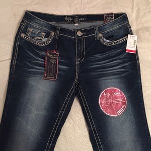 Ariya Jeans