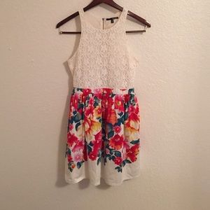 Lulus floral dress!!!