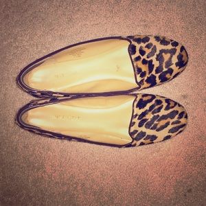 Last chance 3/11!! Nine West leopard print flats