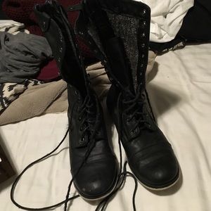 Madden girl combat boots