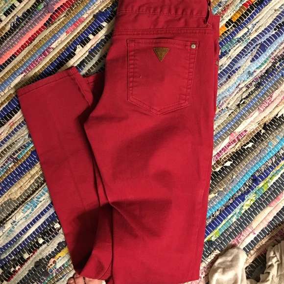Guess red straight legs us size 30