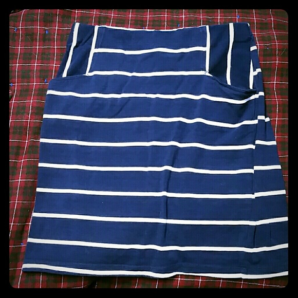 Stripped Skirt - Picture 1 of 2
