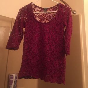 Medium maroon shirt