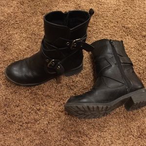 Black riding boots