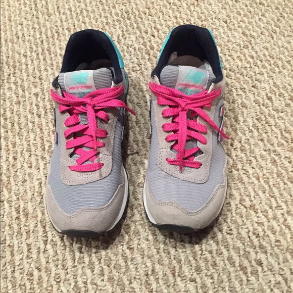 New Balance 515 Women's Tennis Shoes
