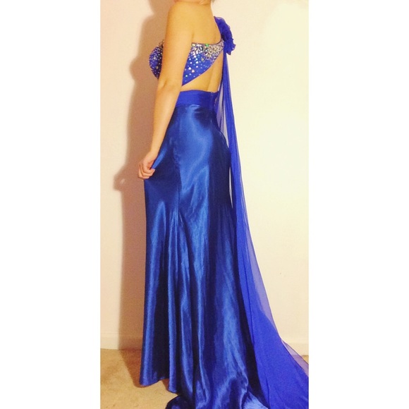 Prom dress