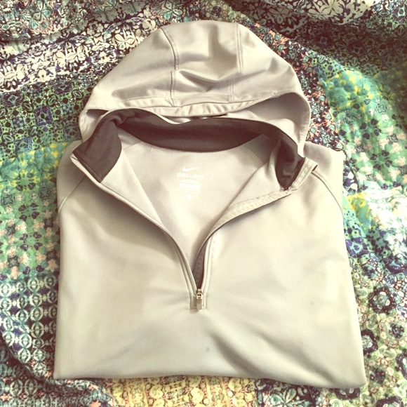 Women's Nike Dri-fit hooded zip up - Picture 1 of 2