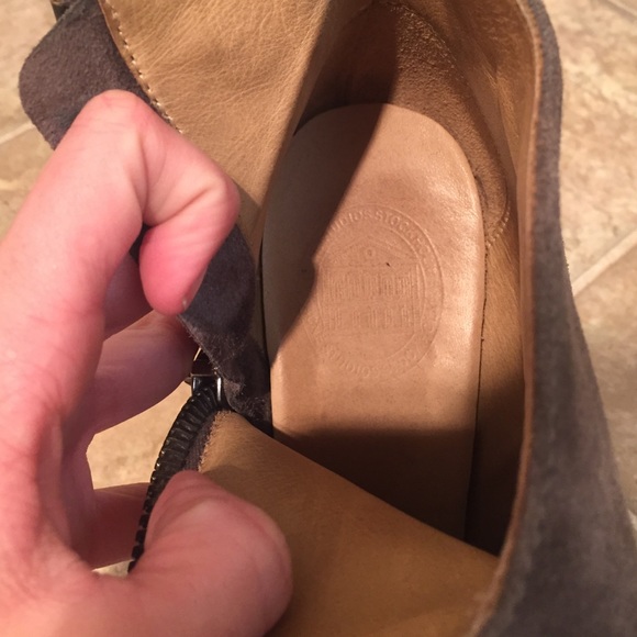 ACNE HYBRIA GREY SUEDE BOOTS ORIGINAL PRICE $650 - Picture 3 of 4