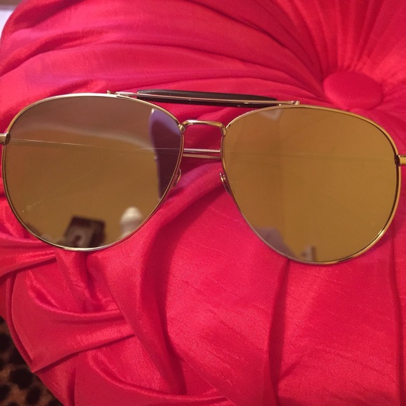 💥SOLD💥 - Picture 2 of 2