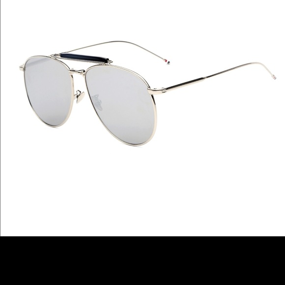Accessories - Mirror Sunnies ☀️☀️