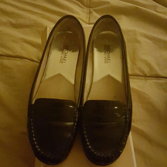 1 Day Only SALE!!! Michael Kors Flats