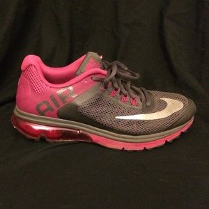 Nike MaxAir Excellerate 2 size 8.5