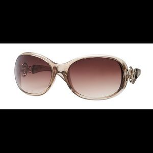 Guess 7022 Modified Oval Sunglasses