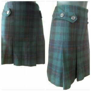 Gap! Super cute school girl styled wool and polyes