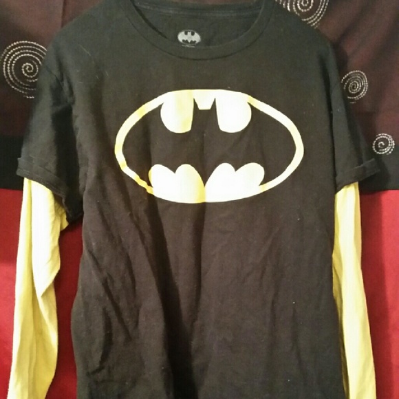 Long sleeved layered look batman tshirt
