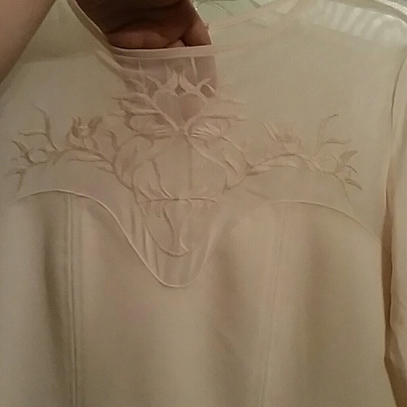 Mesh detailed crop top - Picture 2 of 3