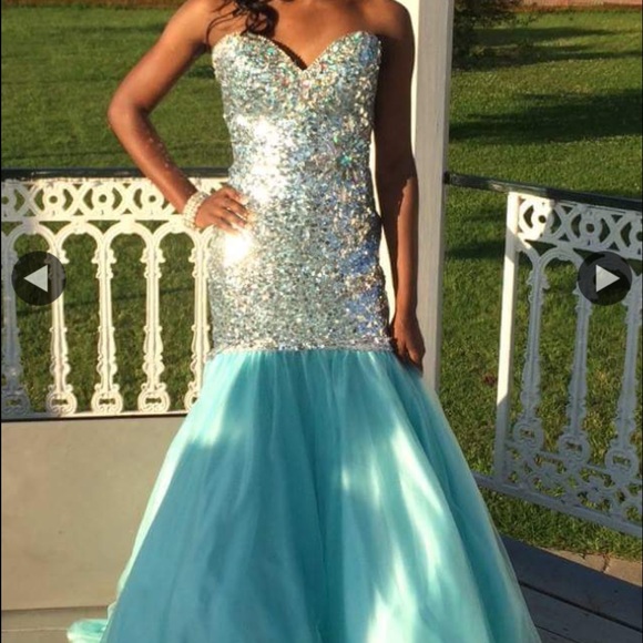 Dresses & Skirts - Mermaid Prom Dress