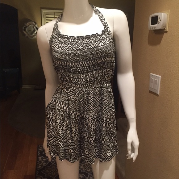 Festival Boho 🎉Cute Black & White Halter Romper