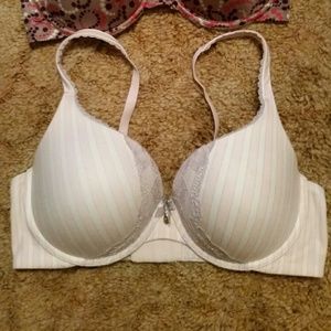 Victorias Secret bra