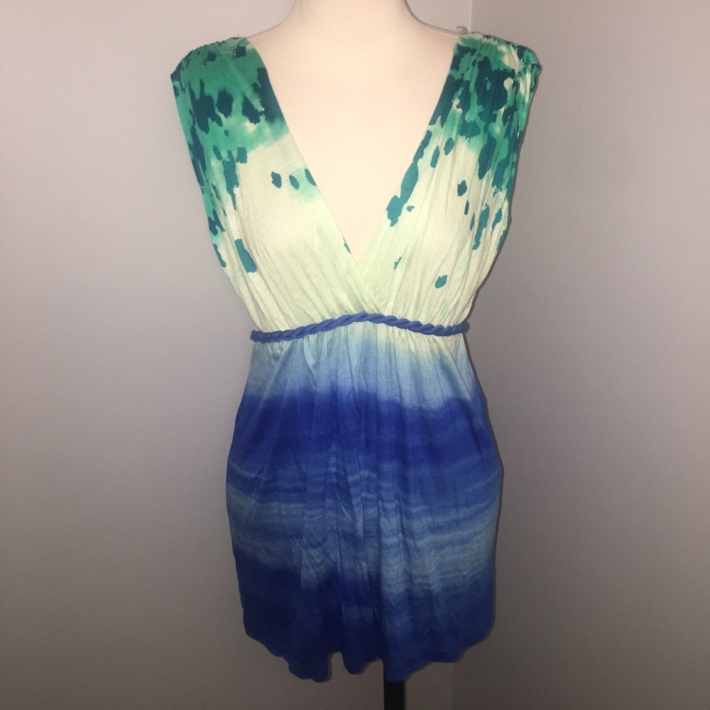 NWT shades of blue and teal flowy tank