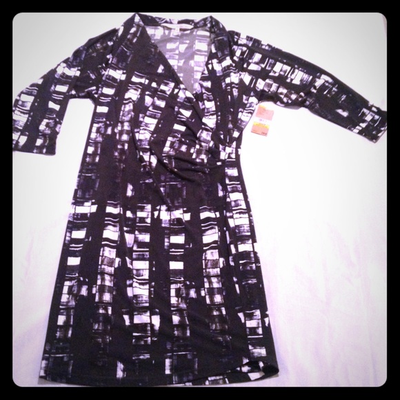 Rachel Roy Wrap Dress 🎉SALE🎉