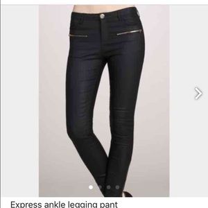 Express black crop pants