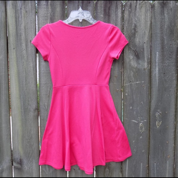 Classic Pink Dress - Picture 2 of 4