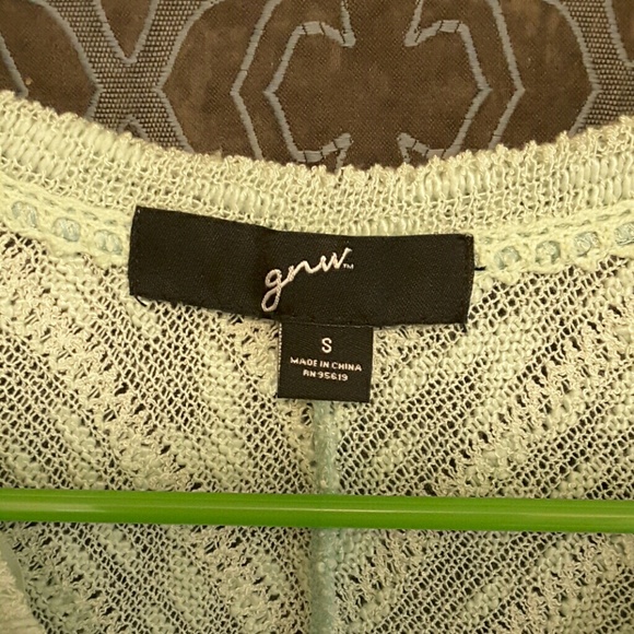 Mint knit top - Picture 2 of 3