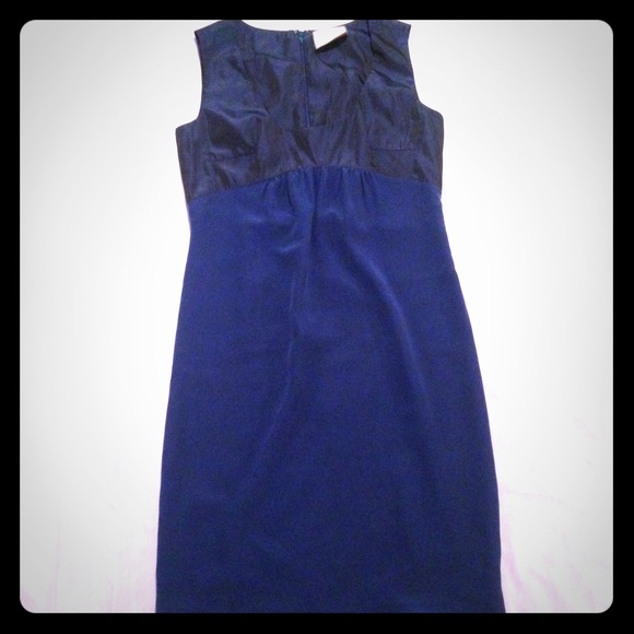 🙌SALE!!! 🎉🎉Two-toned blue dress