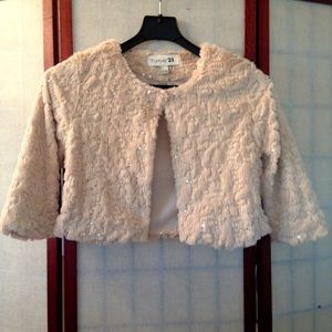 🖤Creme Faux Fur Shag Coat