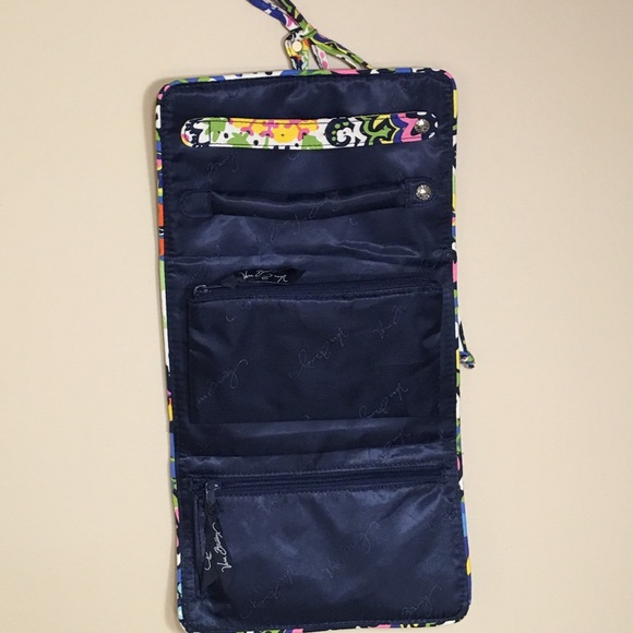 Authentic Vera Bradley All Wrapped Up Jewelry Roll