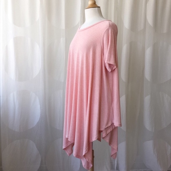 Light Pink Unbalanced Top - Picture 2 of 3