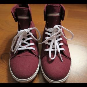 Women's Vans Hadley Hi-Tops