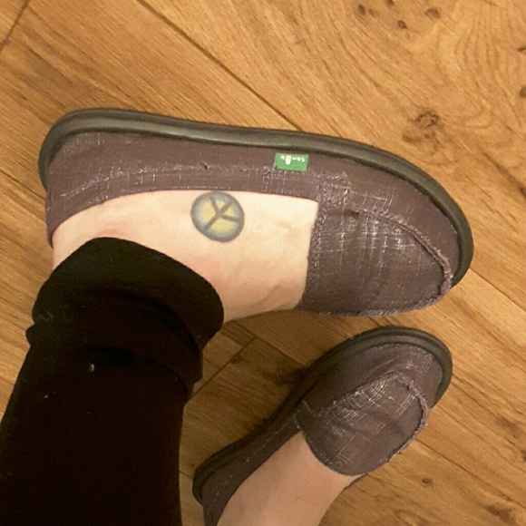 Sold on different site Purple slip on shoes - Picture 3 of 3