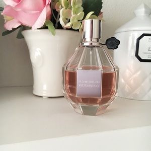 Viktor & Rolf Flowerbomb 3.4oz