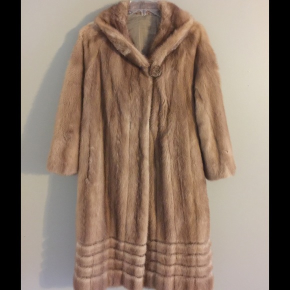 Buff Colored Mink, Fur Coat