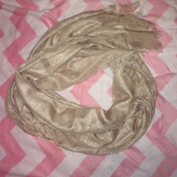 Champagne scarf