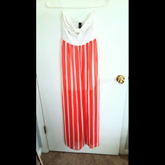 Maxi Dress - Picture 2 of 4