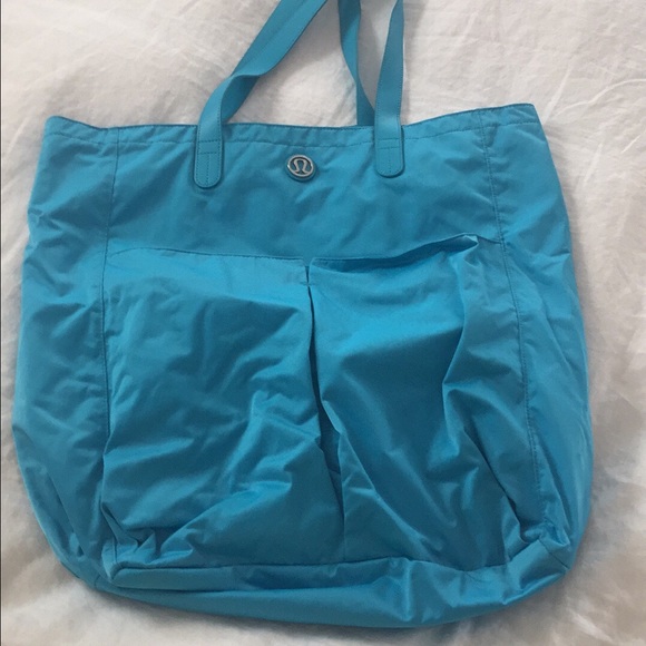 Lulu Lemon Gym Bag