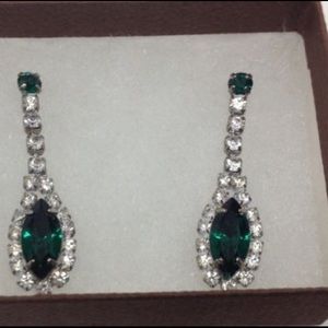 Vintage Costume Emerald Rhinestone Drop  Earrings