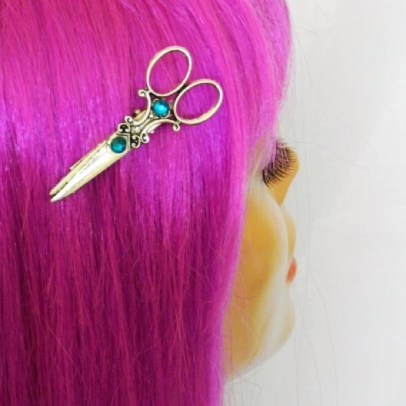 Abbie's Anchor Accessories - Scissor hair clip