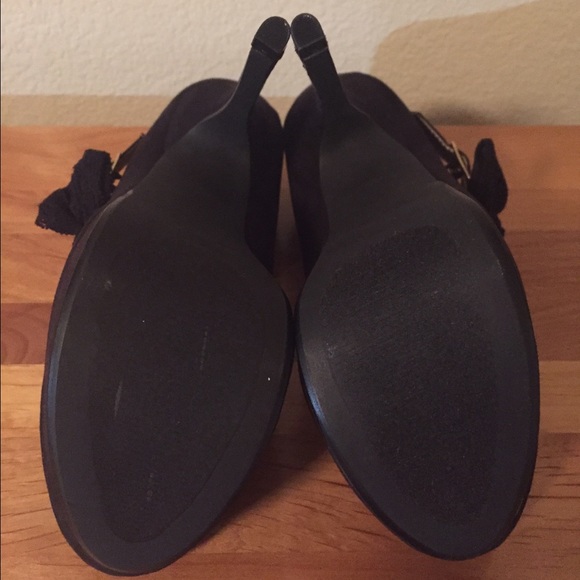 Black Suede Platform Pumps with Lace Bow - Picture 3 of 4