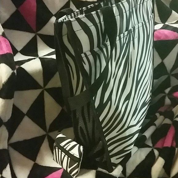 Brand New - Zebra Tote Bag and Matching Coin Purse